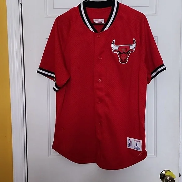Mitchell & Ness Chicago Bulls Red Retro Jersey - Picture 2 of 8